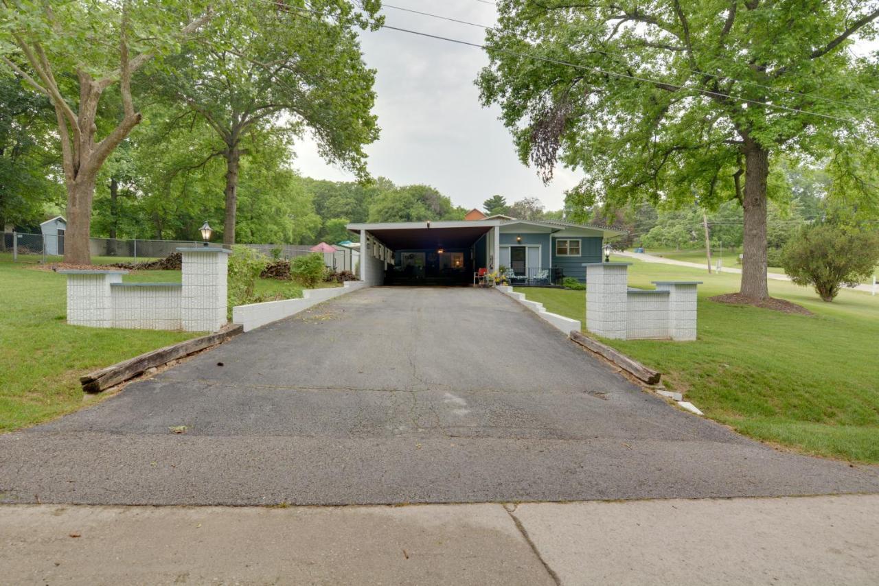 Bright Springfield Home Walk To Nature Center! Екстер'єр фото